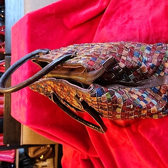 Handbag - Picture 4 of 4